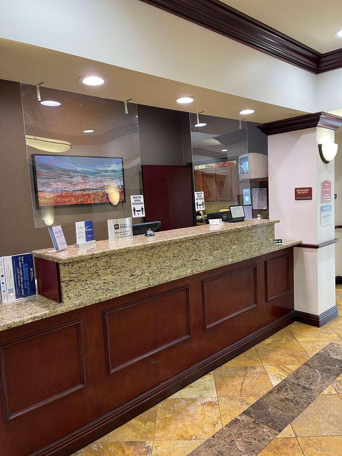Best Western Coffeyville Central Business District Inn And Suites Екстериор снимка