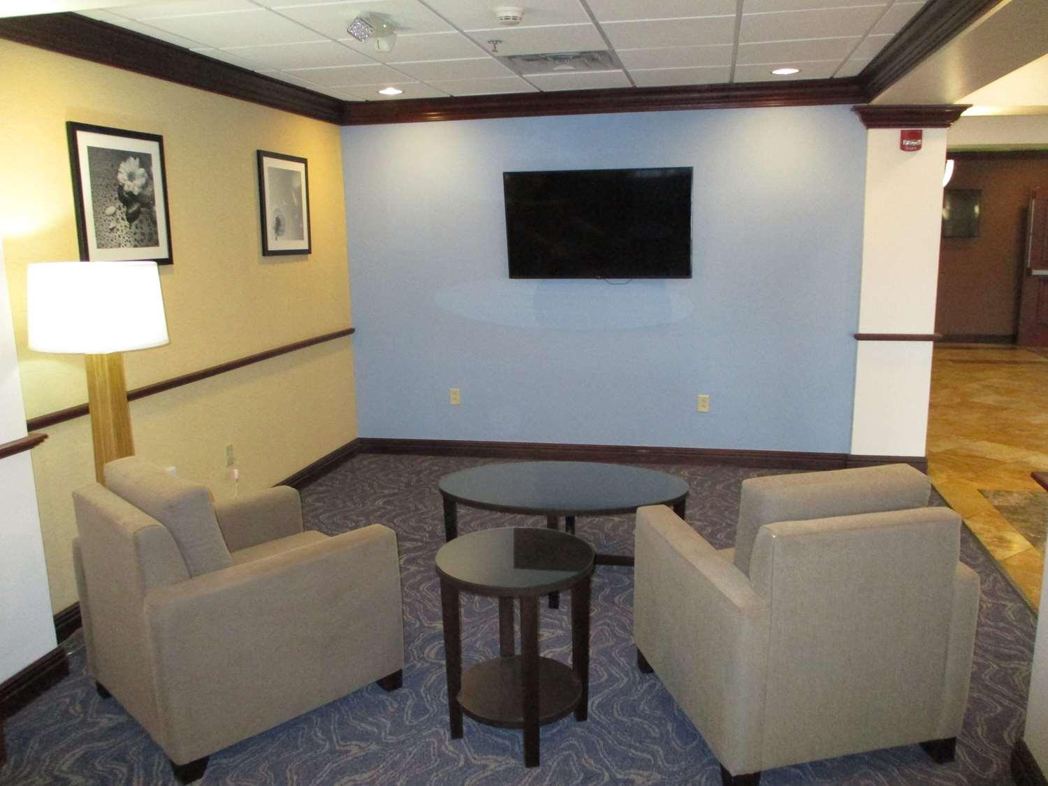 Best Western Coffeyville Central Business District Inn And Suites Екстериор снимка